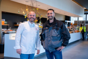 Robin Callerame de la société Random Lab avec Patrick Philipp de la Pâtisserie Schmitt
